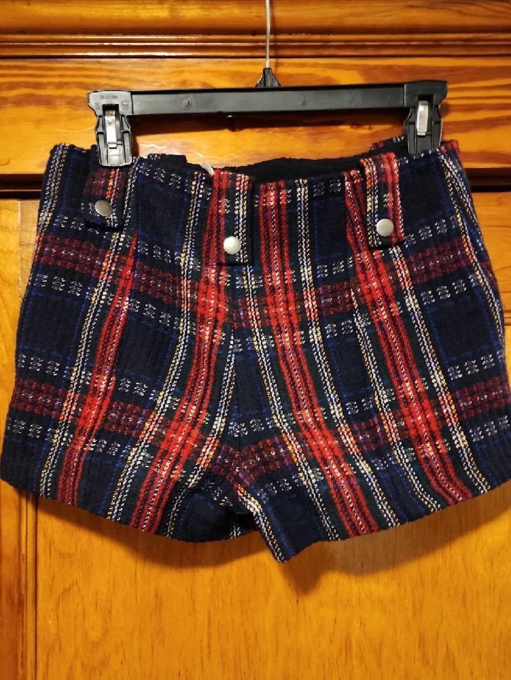 Free People Skort with Front Snap Detail In Navy. Size 0 - Picture 5 of 16